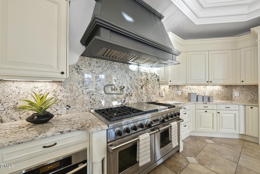 Welcome to 1404 Barony Lake Way! This breathtaking French - photo 26