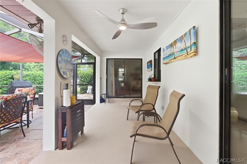 From the moment you arrive, this beautifully maintained - photo 27