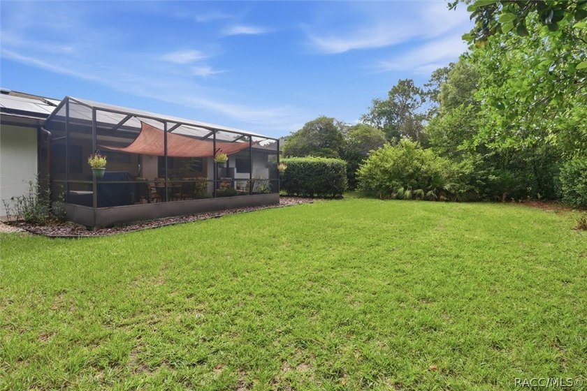 From the moment you arrive, this beautifully maintained - photo 32