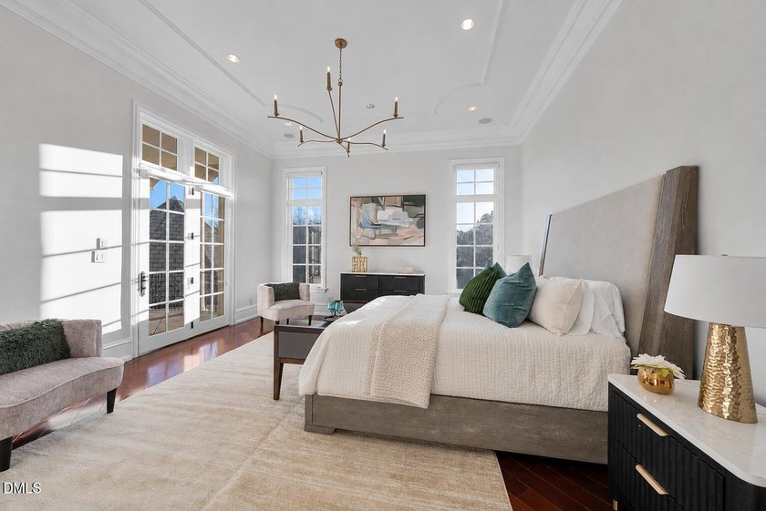 Welcome to 1404 Barony Lake Way! This breathtaking French - photo 35