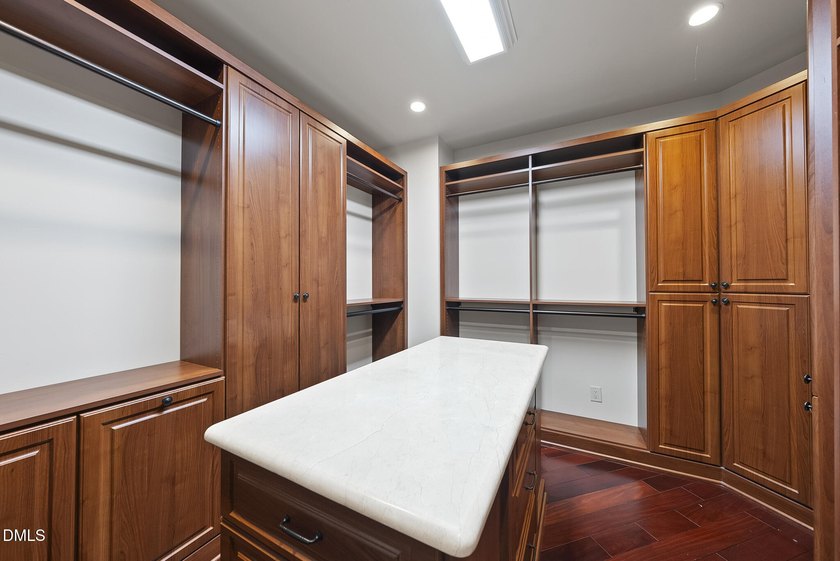 Welcome to 1404 Barony Lake Way! This breathtaking French - photo 49