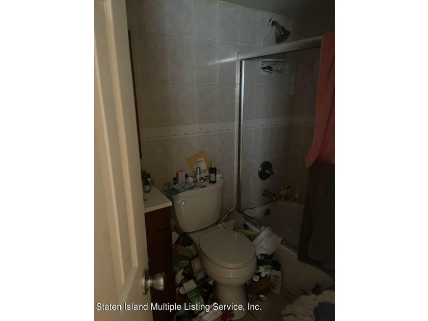 SHORT SALE SUBJECT TO 3RD PARTY APPROVAL. CASH OFFERS ONLY - photo 8