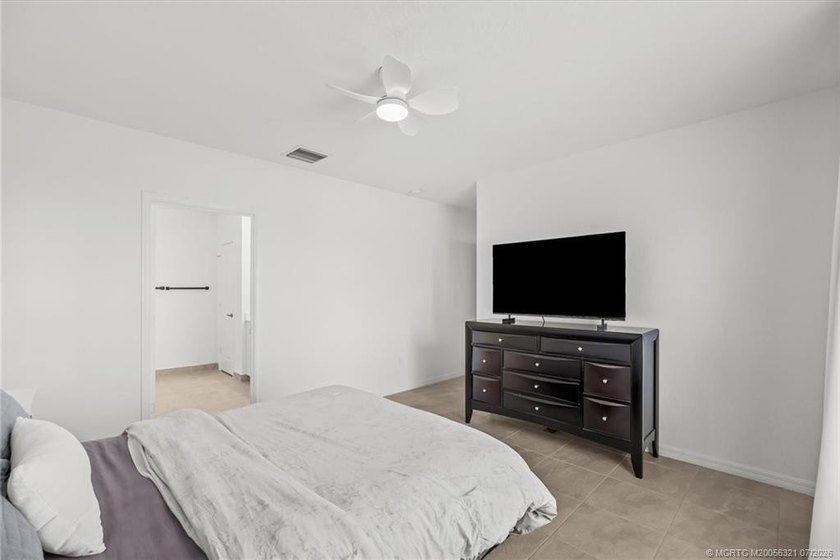 Immaculate Condition, Outstanding Value + an Amazing &amp; Versatile - photo 22