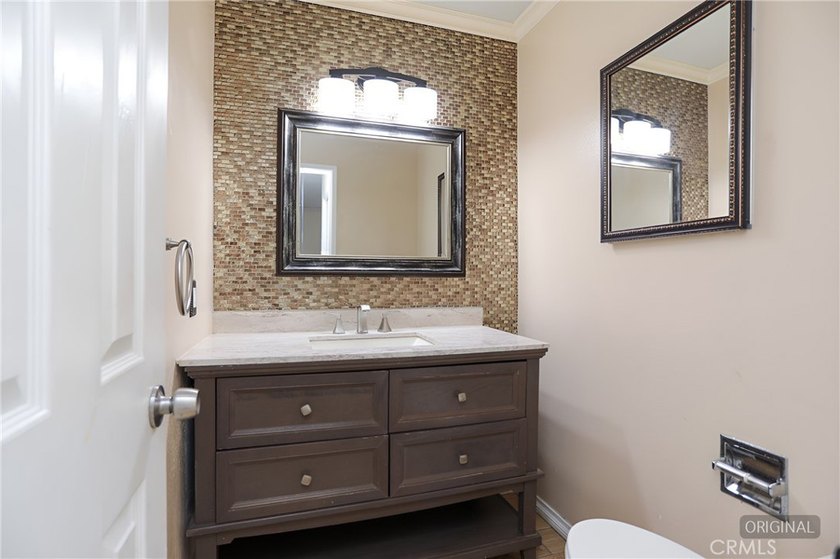 Welcome to Midtown Village! This 3-bedroom, 1.5-bath PUD offers - photo 11