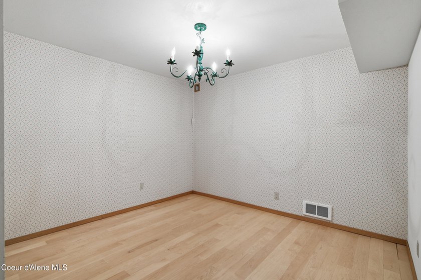 First time ever offered to the market! Situated on 11.23 private - photo 15