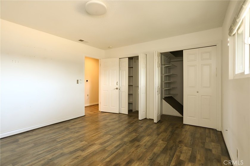 Welcome to Midtown Village! This 3-bedroom, 1.5-bath PUD offers - photo 15