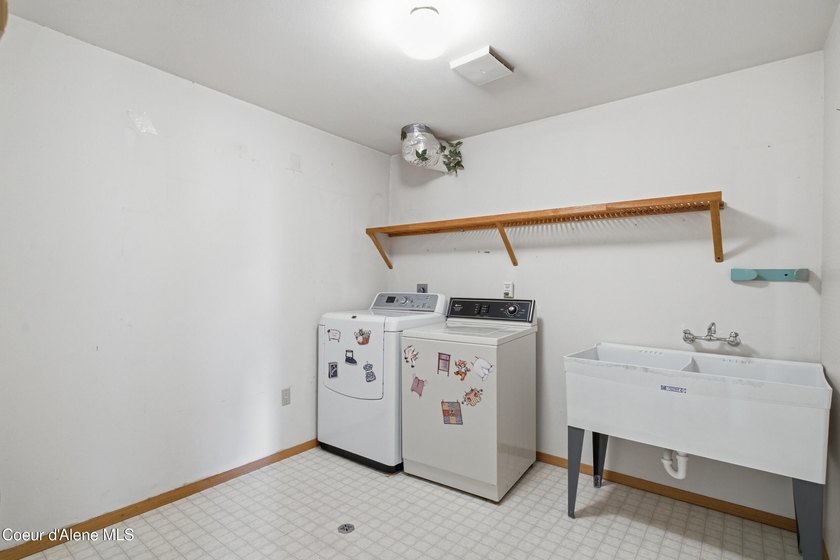 First time ever offered to the market! Situated on 11.23 private - photo 23
