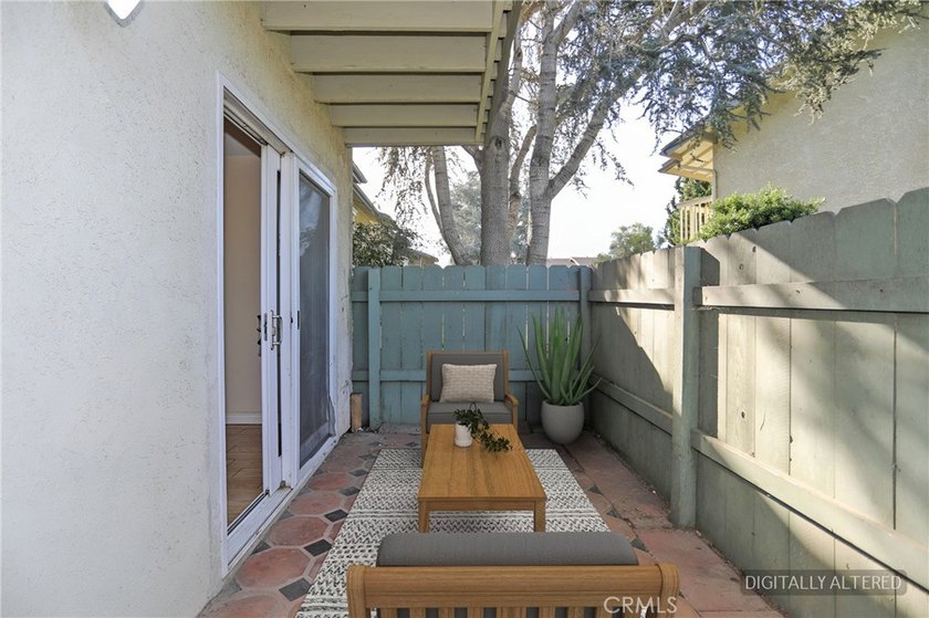 Welcome to Midtown Village! This 3-bedroom, 1.5-bath PUD offers - photo 25