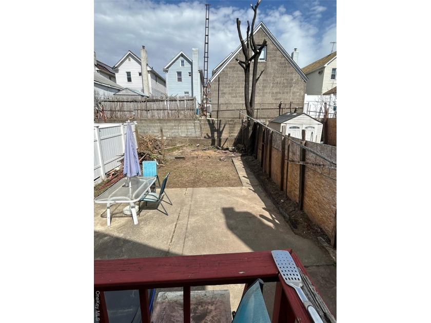 Great location minutes to Flushing Mainstreet Cozy 3 bedrooms - photo 6