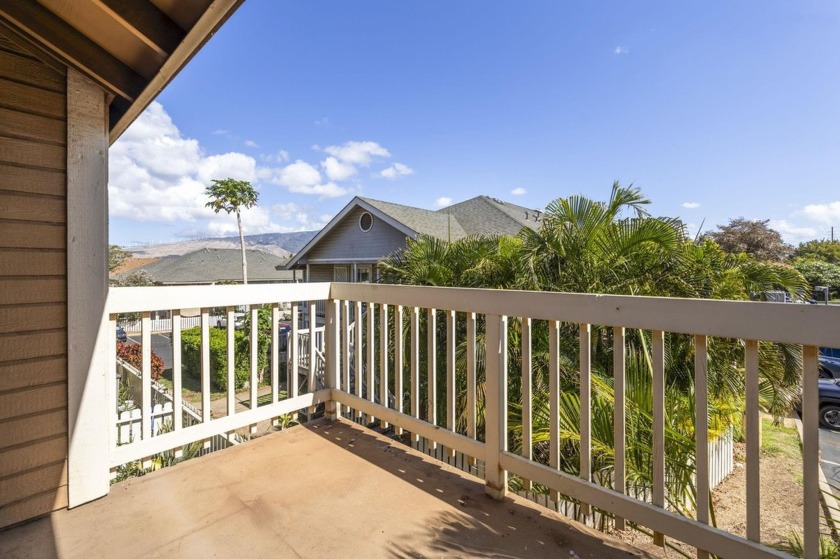 Two bedroom 1.5 bath second floor condo priced to sell in very - photo 28