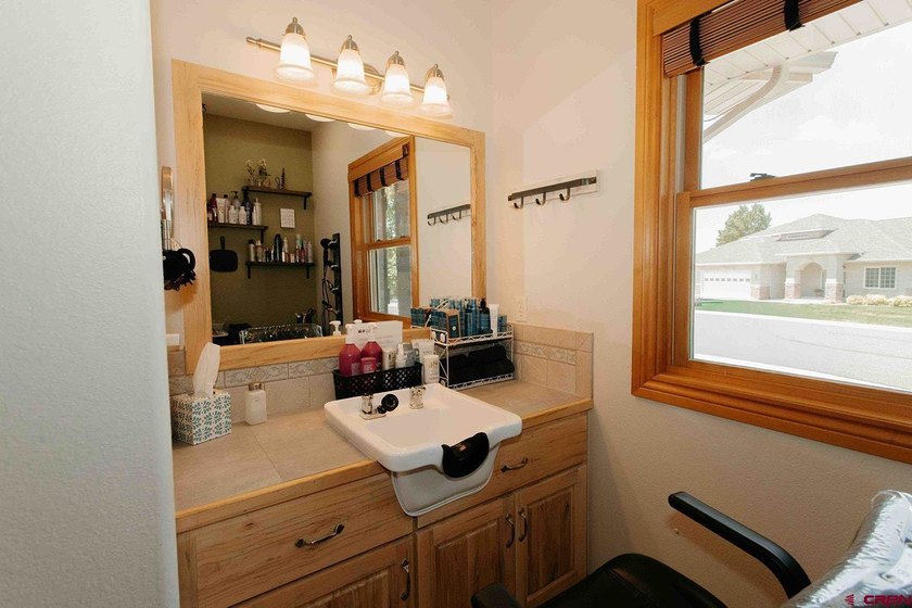Welcome home to this beautifully updated ranch-style retreat in - photo 17