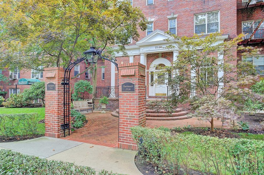 Welcome to this stunning Top-Floor 2-Bedroom, 2-Bath in an - photo 27