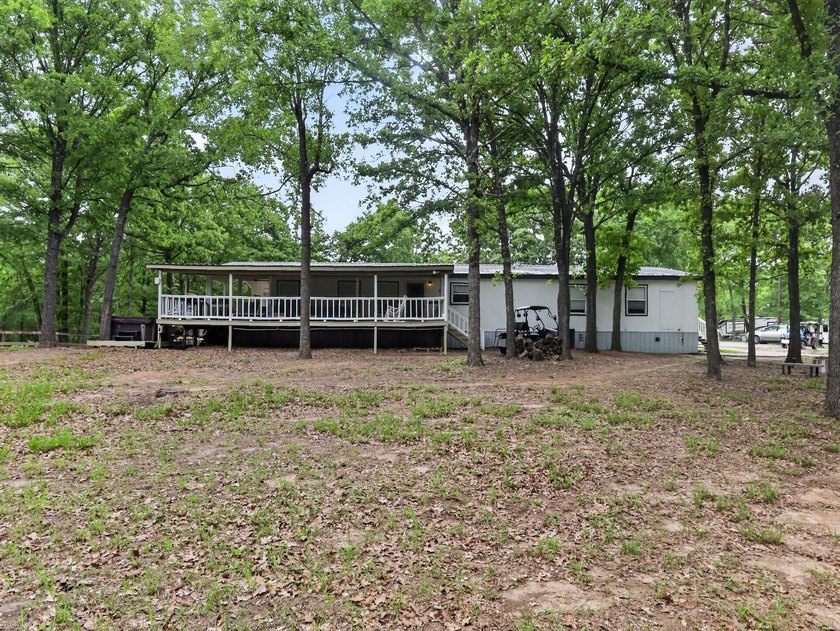 Opportunity awaits with this home in Quitman-seller prefers to - photo 6