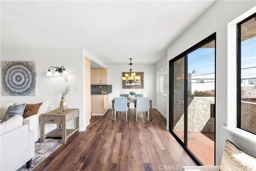 106 N Western 205 - photo 5