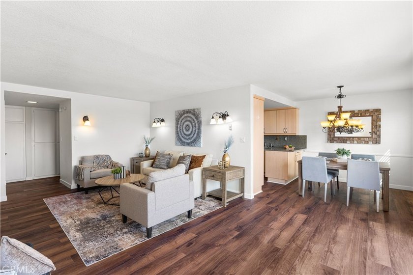 106 N Western 205 - photo 6