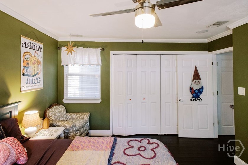 Welcome to 303 Lafayette Circle, a sprawling single-story ranch - photo 22