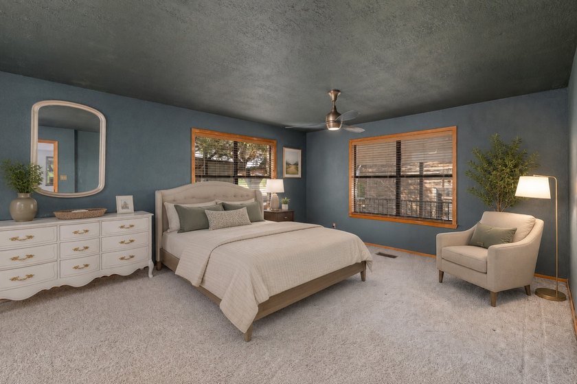 Highly desirable lakefront home on Mintons Draw at Lake - photo 21