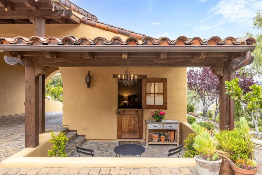 Welcome to gated Pasadera on the sunny Monterey Peninsula - photo 32