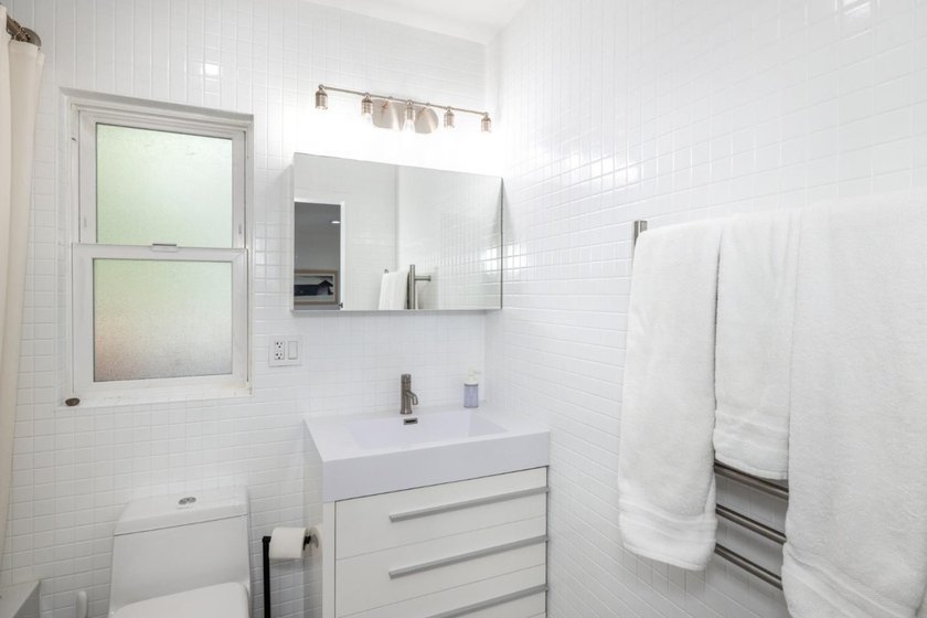 We are very pleased to present a truly unique residential - photo 24