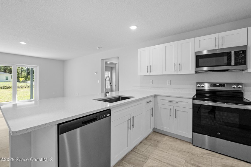 Welcome to your dream home: the Casabella model! This stunning - photo 5