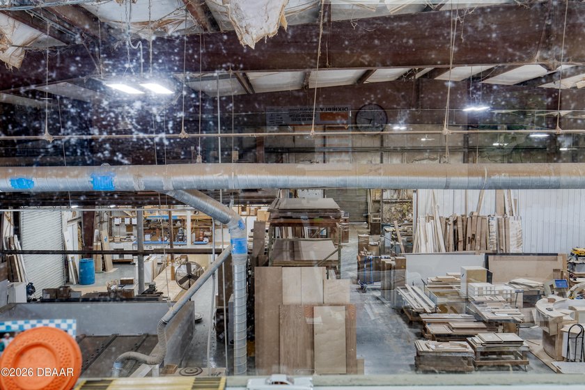 This offering consists of two adjacent warehouse buildings, each - photo 34
