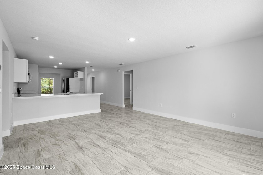 Welcome to your dream home: the Casabella model! This stunning - photo 9