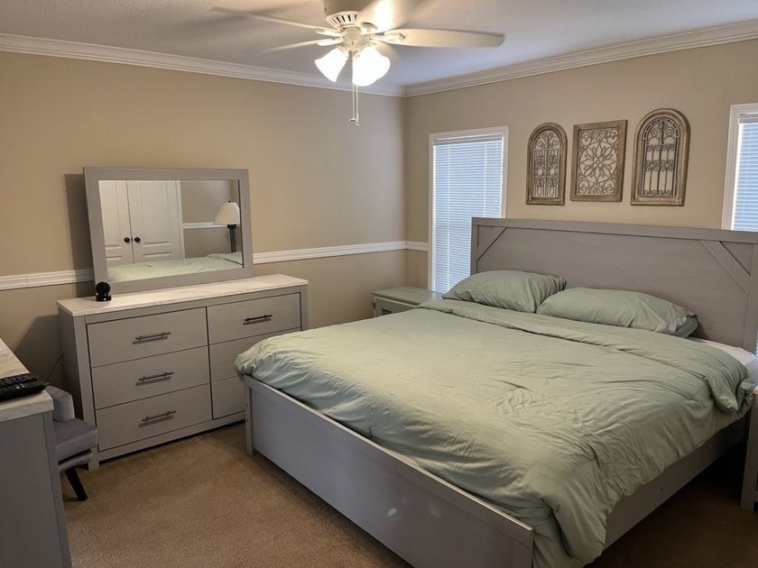 Welcome to Colony Cove, a 55+ age-qualified active and vibrant - photo 13