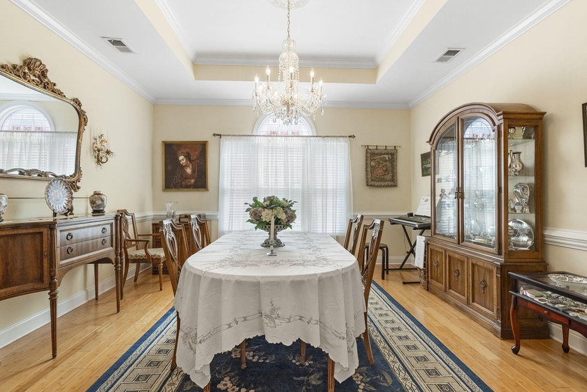 Welcome to this beautiful custom-built home that has been - photo 21