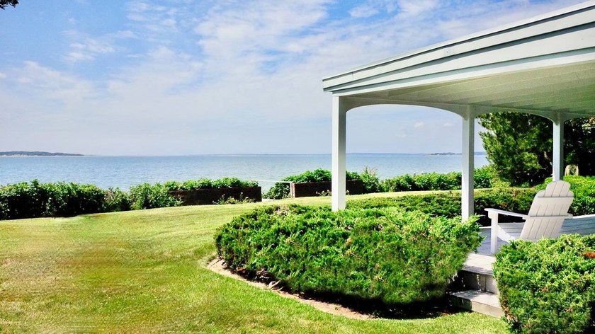 This waterfront is classic Shelter Island. Set on more than half - photo 5