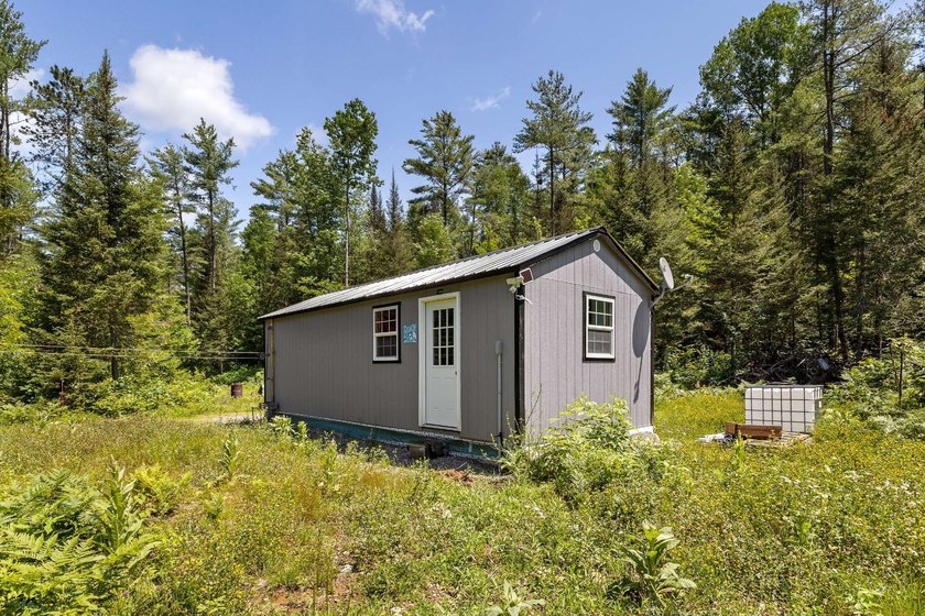 GREAT DEAL! Your ultimate nature getaway! Fall in love with this - photo 5