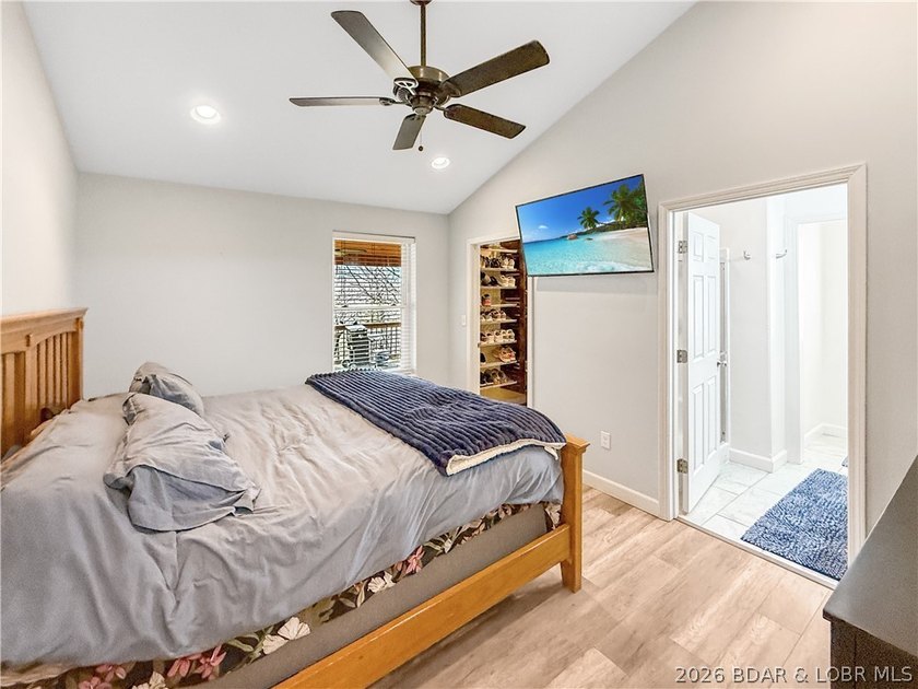 Situated on 4.43 acres just minutes from Camdenton, this - photo 14