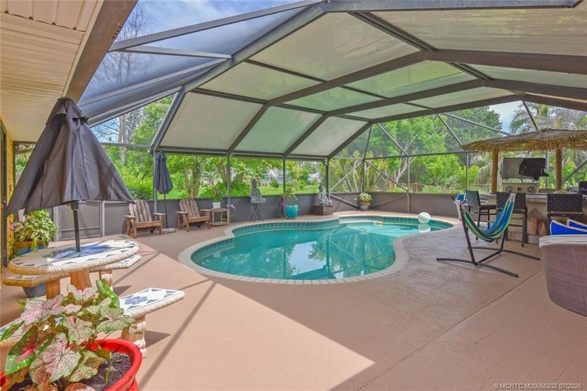 Location! Location! Location! Fantastic Opportunity To Live In - photo 20