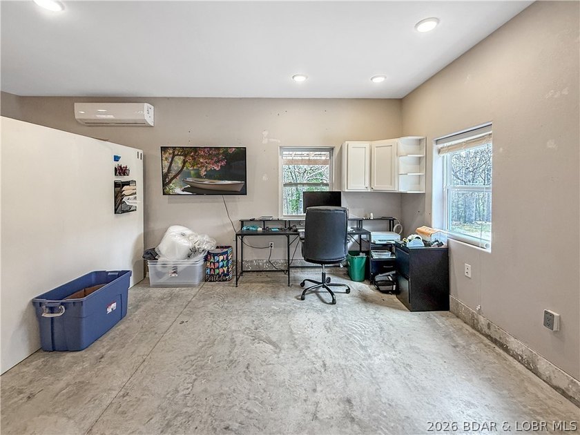 Situated on 4.43 acres just minutes from Camdenton, this - photo 25
