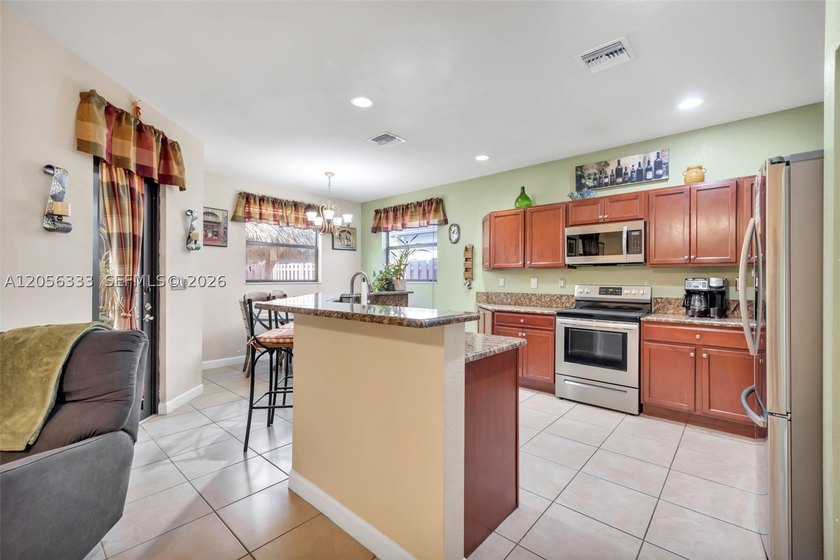 **Exceptional value in the highly desirable Enclave at Black - photo 11