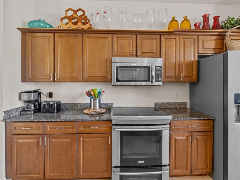 $3,850 lender credit available with preferred lender! Seller - photo 11