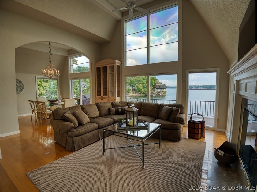 $25K CREDIT at closing toward replacements of your choice - photo 35