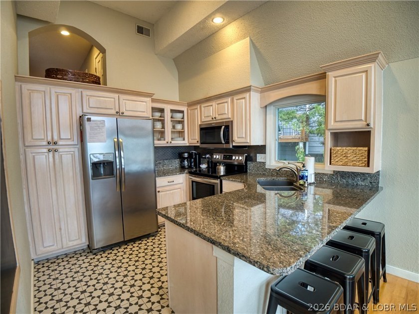 $25K CREDIT at closing toward replacements of your choice - photo 39