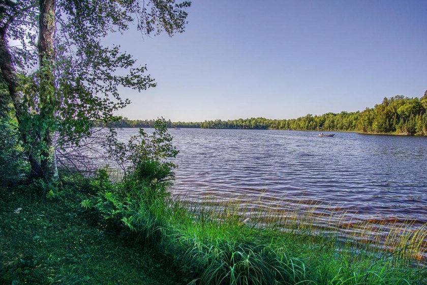 Located on the picturesque shores of the sought-after Harris - photo 13