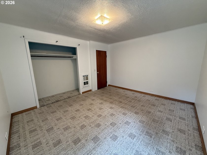 END OF ROAD PRIVACY!! Charming 3 bedroom 1 1/2 bath home located - photo 13