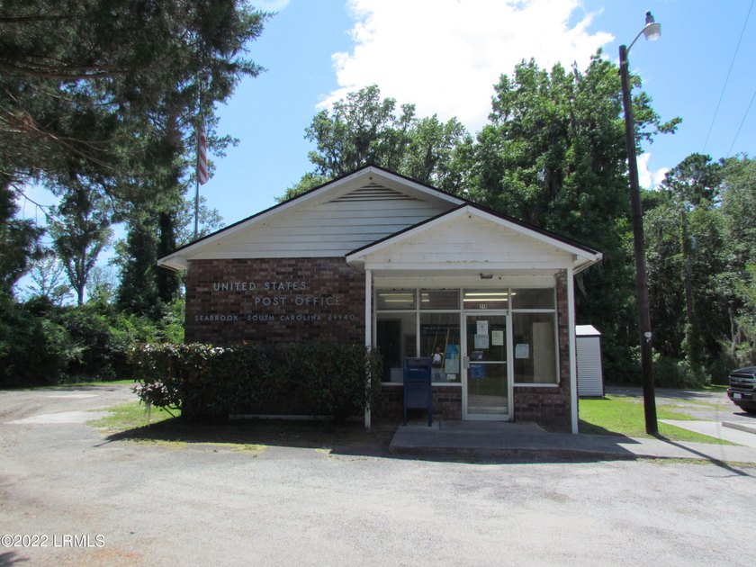 Seabrook Farm which consists of 318+- acres of open fields and - photo 15