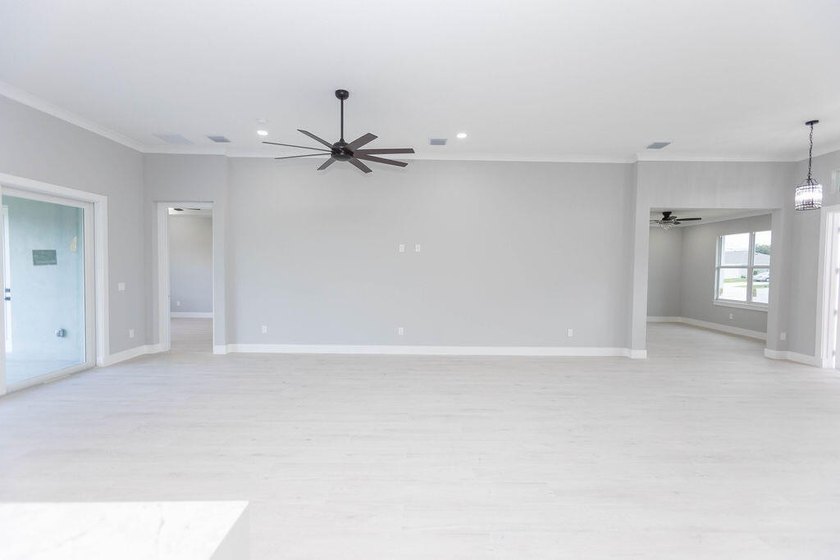 Step inside and fall in love! This brand-new corner lot home - photo 16