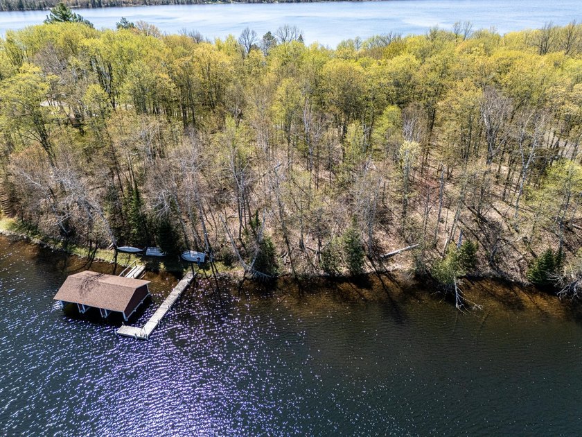 Located on the picturesque shores of the sought-after Harris - photo 21