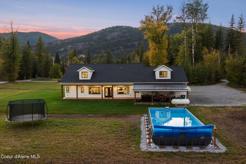 This property offers the kind of lifestyle that's hard to find - photo 3