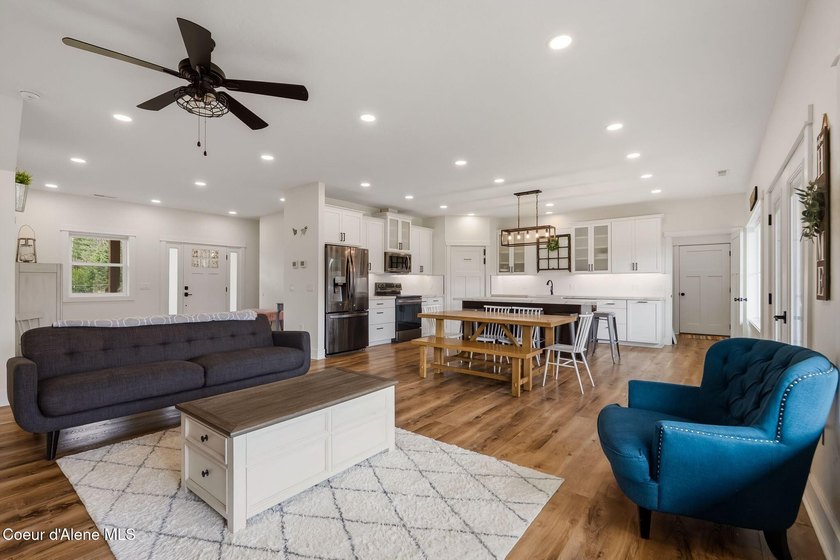 This property offers the kind of lifestyle that's hard to find - photo 6