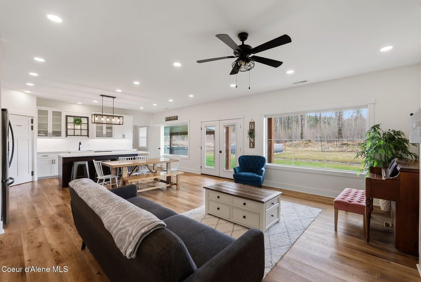 This property offers the kind of lifestyle that's hard to find - photo 8