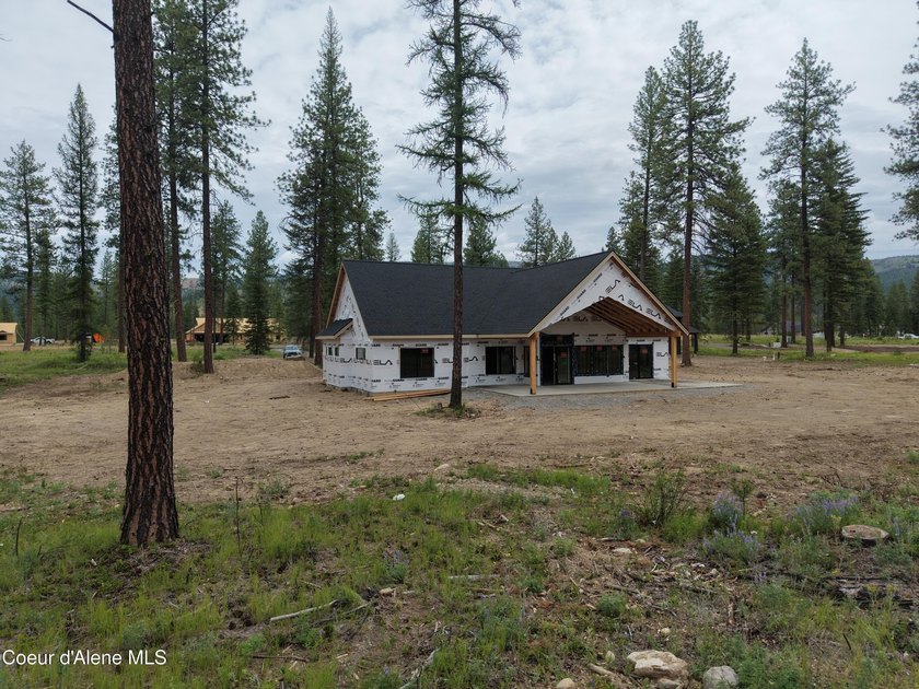 To-be-built on 5 private acres in a gated community in Blanchard - photo 9
