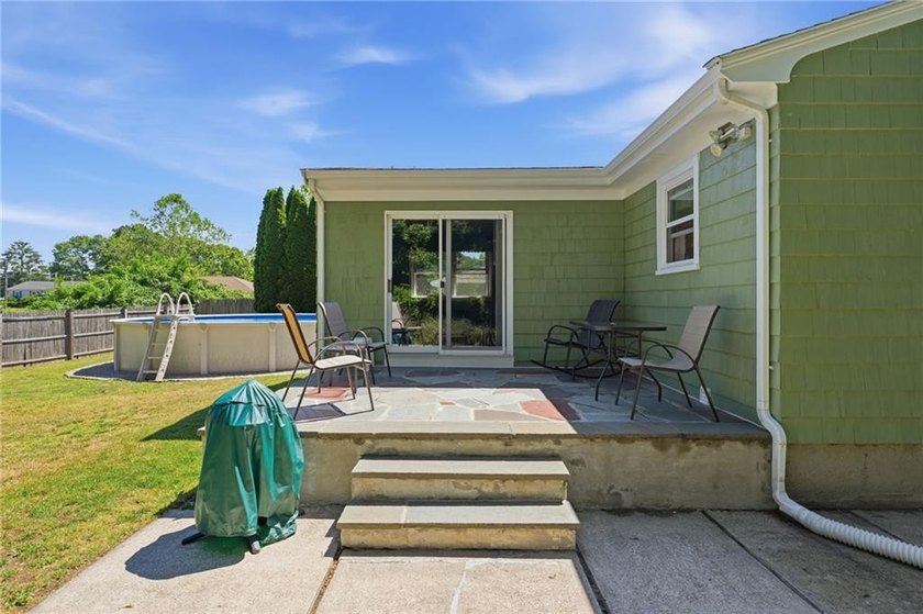 One level living at its best in this 3 bedroom 2 bath ranch - photo 11