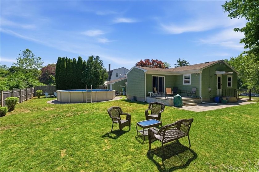 One level living at its best in this 3 bedroom 2 bath ranch - photo 12