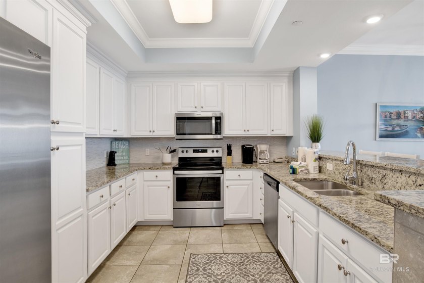 Stunning 3 Bedroom 3 Bath Direct Gulf Front Condo At Phoenix - photo 14