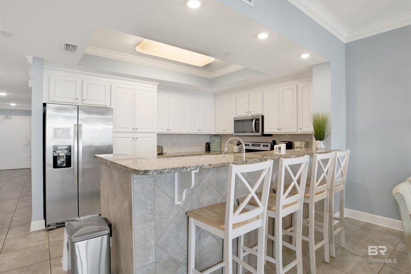 Stunning 3 Bedroom 3 Bath Direct Gulf Front Condo At Phoenix - photo 15